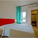 Antoniana 3*